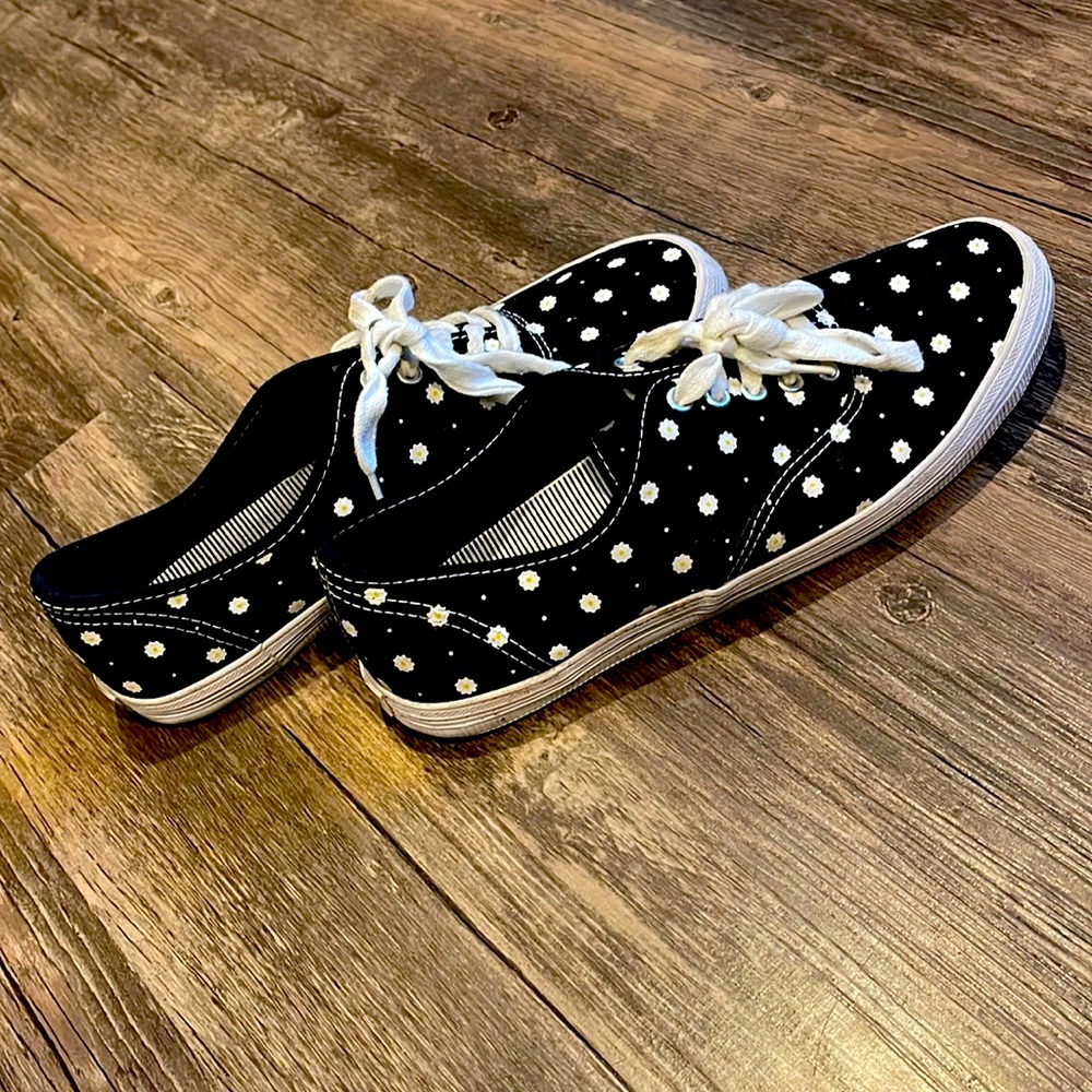 American Eagle Sneakers.